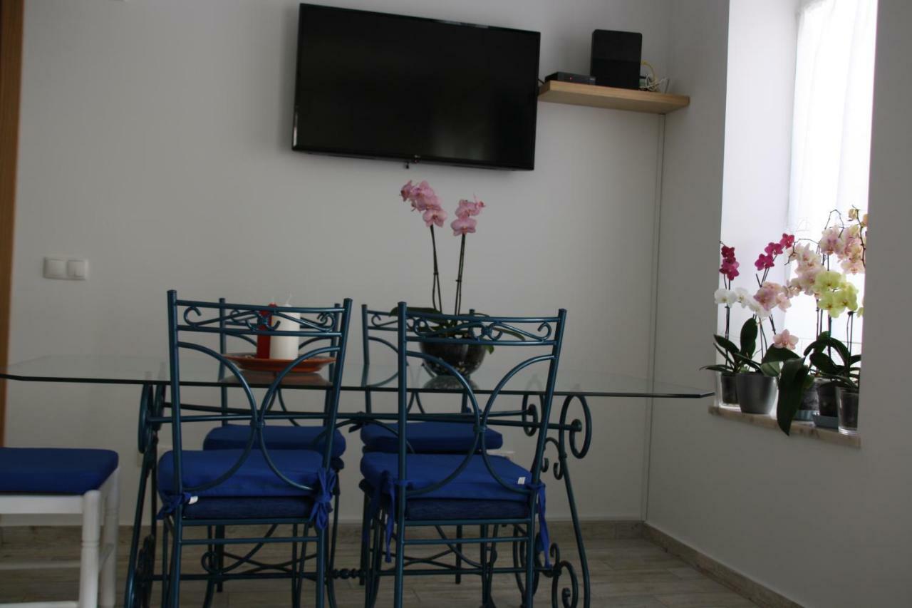 Apartamento House Of Orchids With Patio Vila Real de Santo António Exterior foto