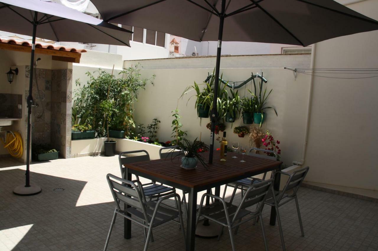 Apartamento House Of Orchids With Patio Vila Real de Santo António Exterior foto