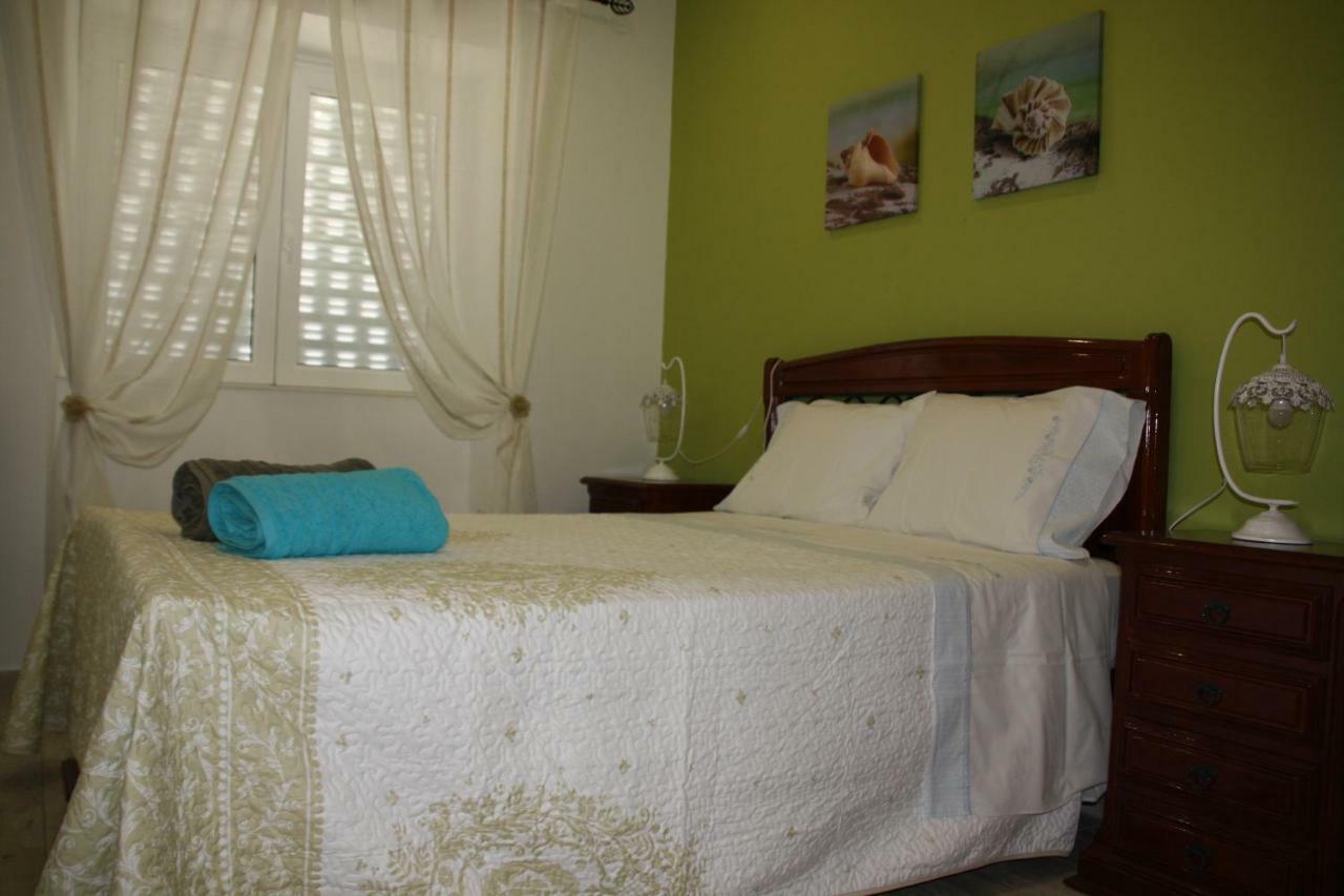 Apartamento House Of Orchids With Patio Vila Real de Santo António Exterior foto